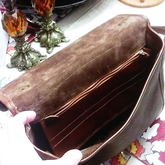 Dooney and Bourke shoulder bag AWL❤ - Picture 4 of 8